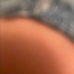 Meet your Posher, Dakota